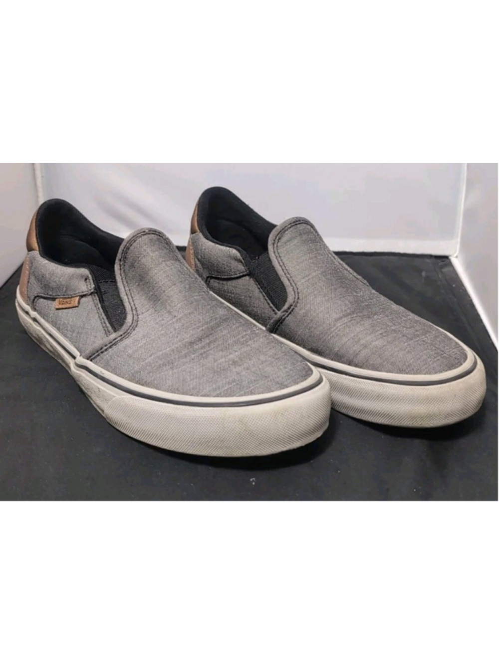 Vans Slip-On Shoes Mens Gray Brown Canvas Skate Classic Casual Sneakers Size 8